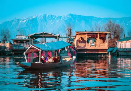 Srinagar Tour from Chandigarh